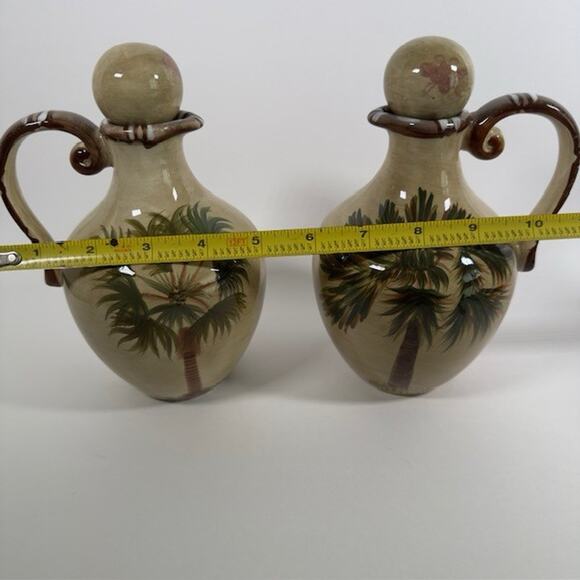 Tabletops Unlimited Bora Bora (2) Oil Or Vinegar Cruet and Stopper Palm Trees - Picture 9 of 16